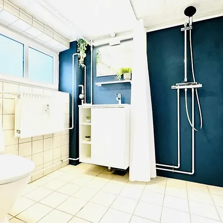 Apartment Center